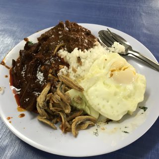 マレーシアではナシラマ